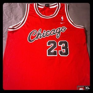 Men’s basketball jersey